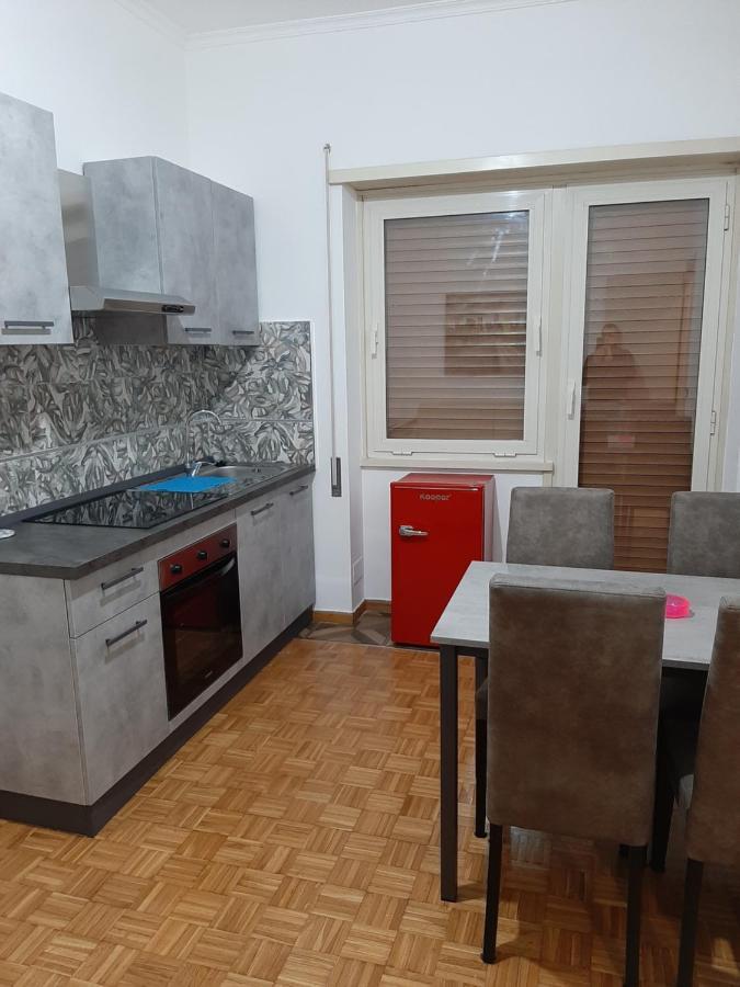 Appartamento Alecatia 2 Rzym Zewnętrze zdjęcie